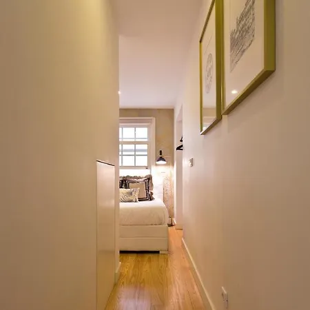 Sao Bento Golden Flat